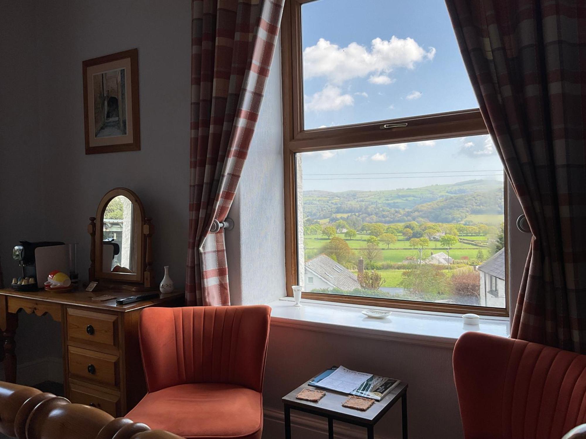 Y Llew Coch Bed & Breakfast Conwy Eksteriør bilde